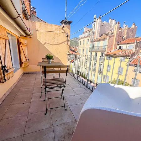 T1 Avec Terrasse Centre Toulon
